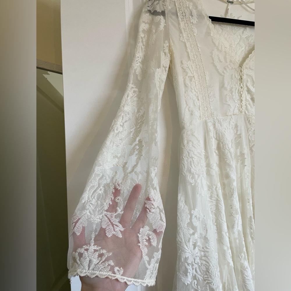 Free People Long Sleeve Lace Dress in White - Picture 6 of 14